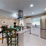 Entire Atlanta Home Near Downtown, Airport, & Golf