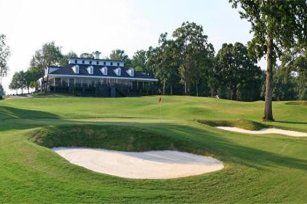 Entire Near Downtown, Airport, & Golf Vakantiehuis Atlanta